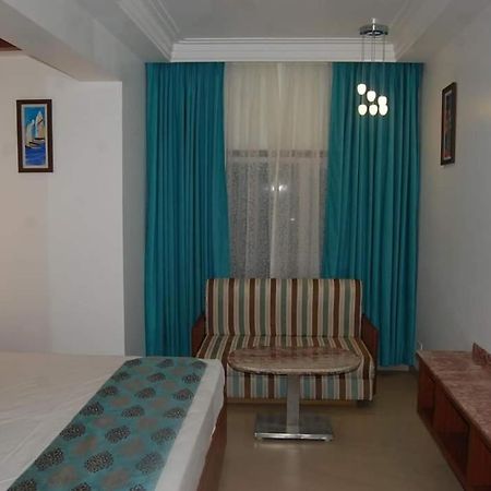 Hotel Karai Pondicherry Exterior photo